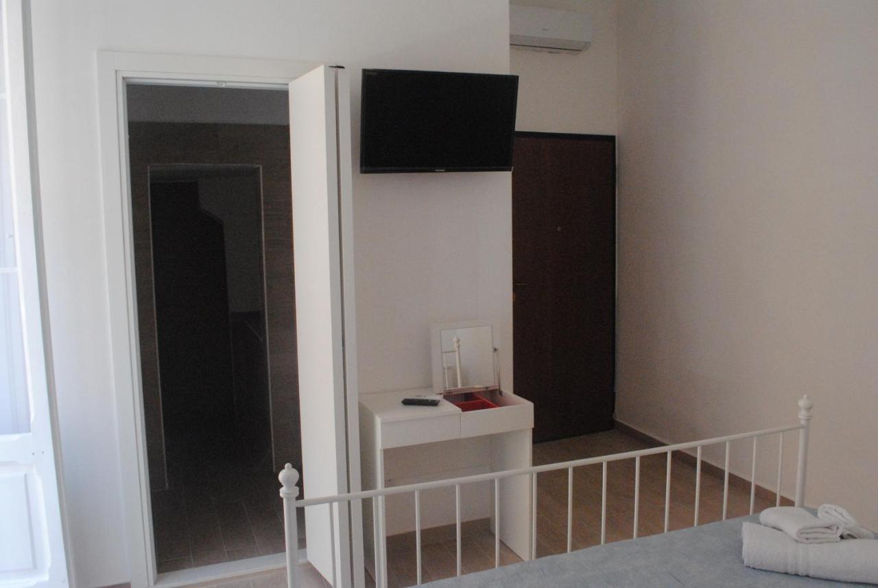 Mareluna Rooms Margherita Di Savoia Esterno foto