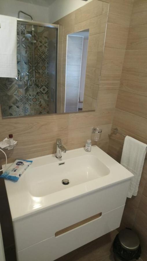 Mareluna Rooms Margherita Di Savoia Esterno foto