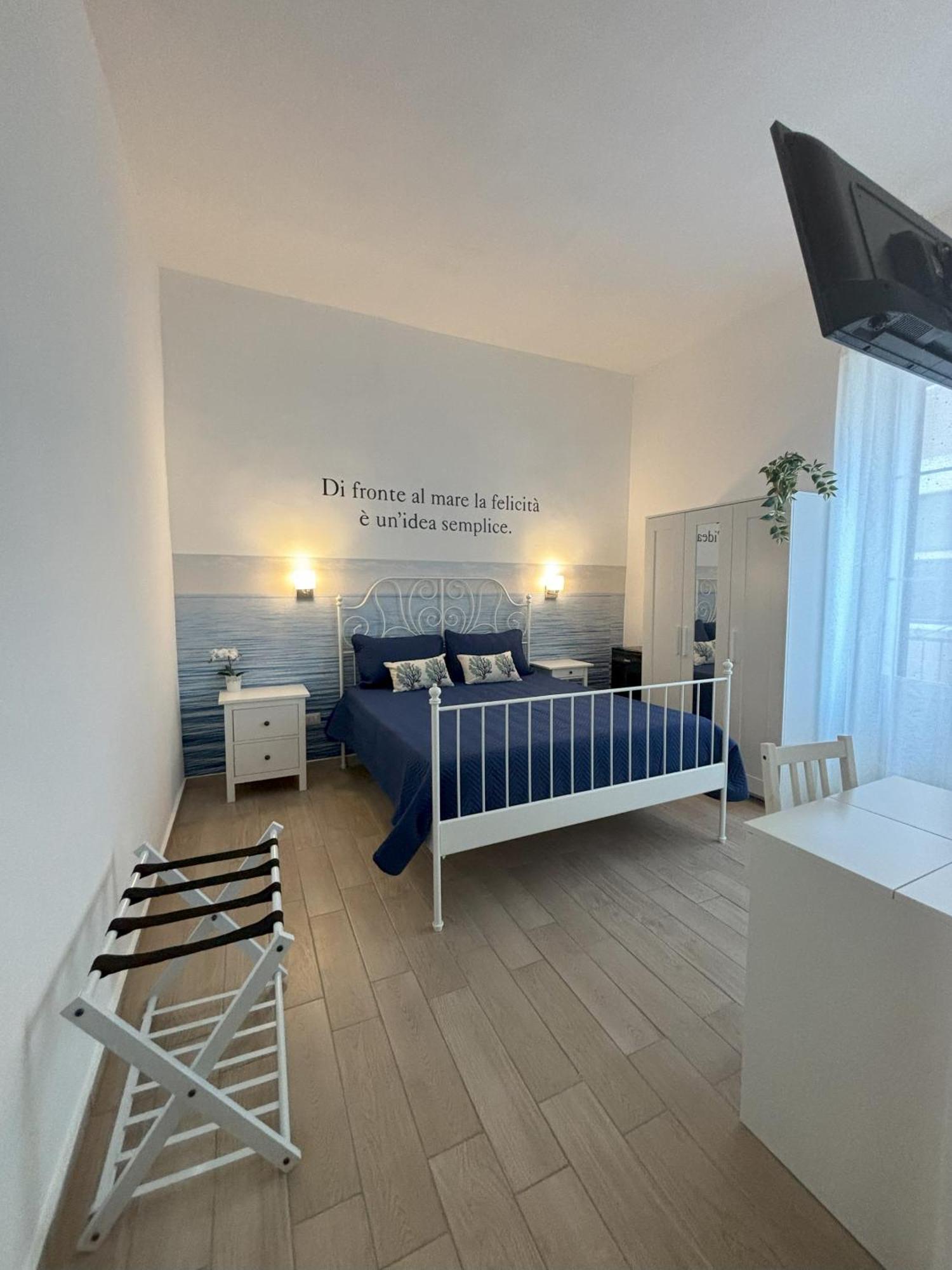 Mareluna Rooms Margherita Di Savoia Esterno foto