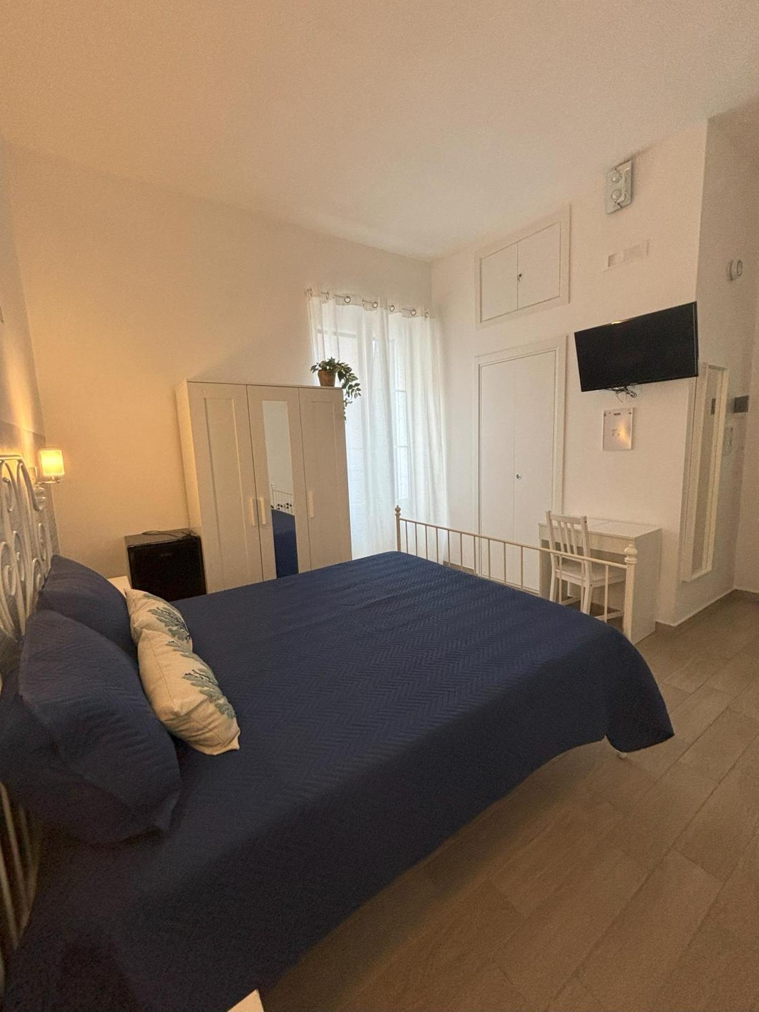 Mareluna Rooms Margherita Di Savoia Esterno foto